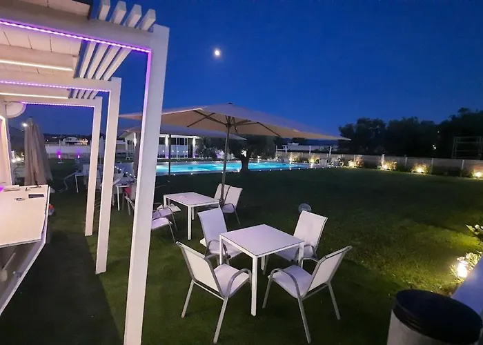 Pool Suite - Citta Bianca